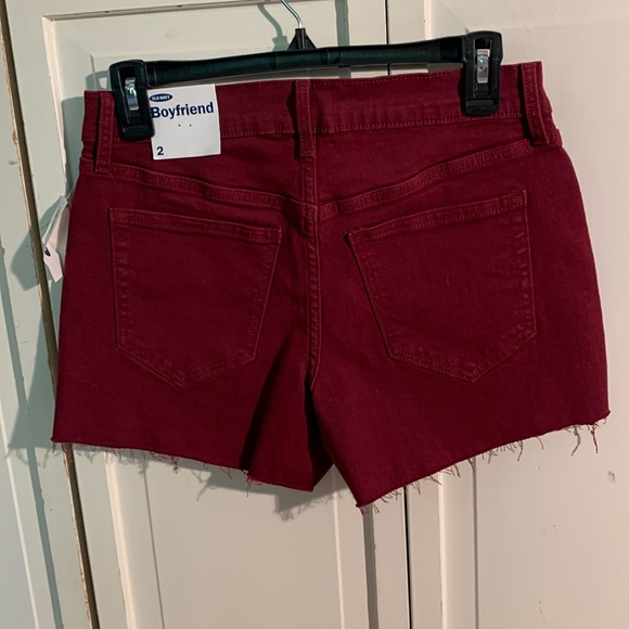 Old Navy Boyfriend Denim Shorts Raw Frayed Hem 🆕 - Picture 2 of 8